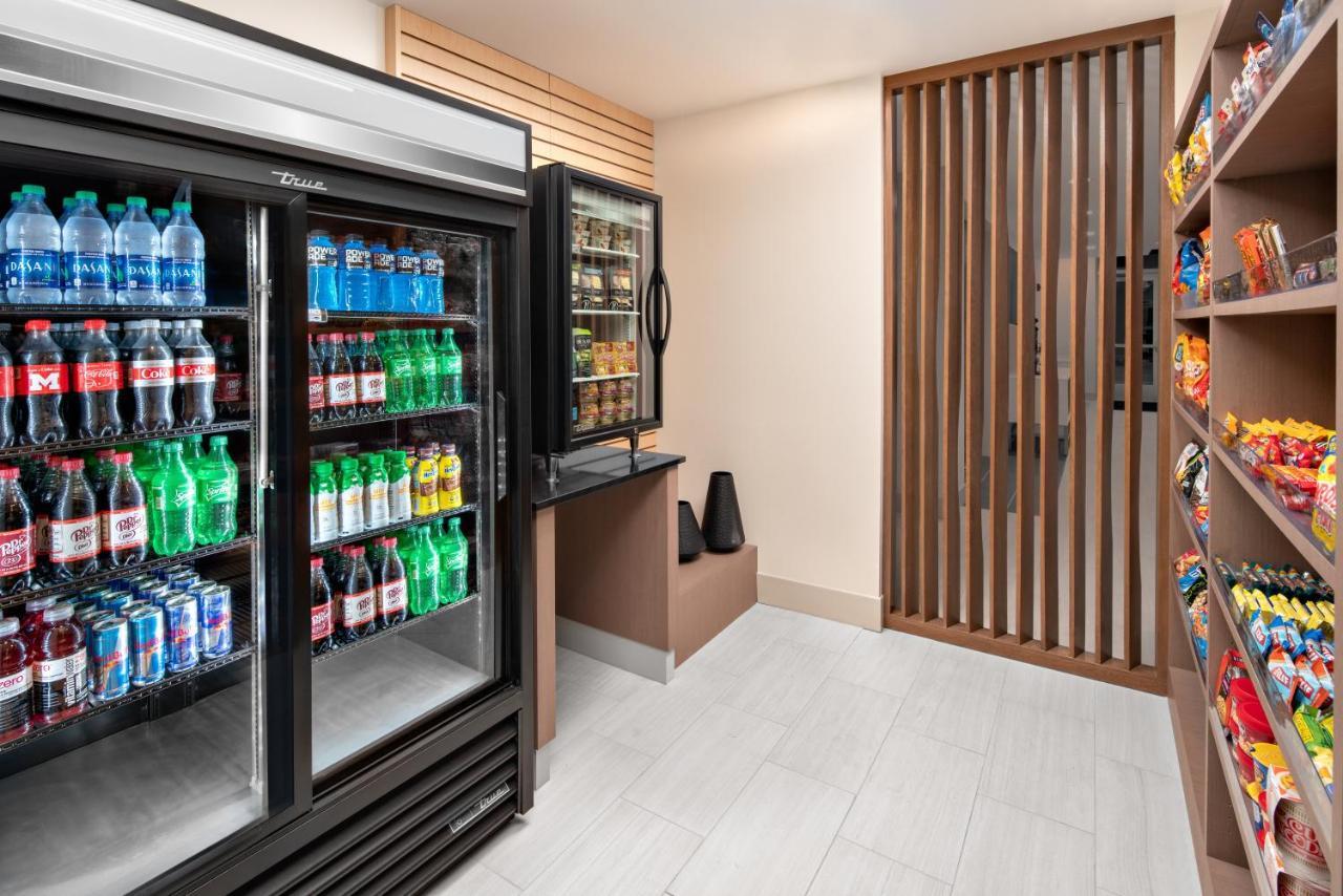 Holiday Inn Express & Suites - Elkhorn - Lake Geneva Area By Ihg Luaran gambar