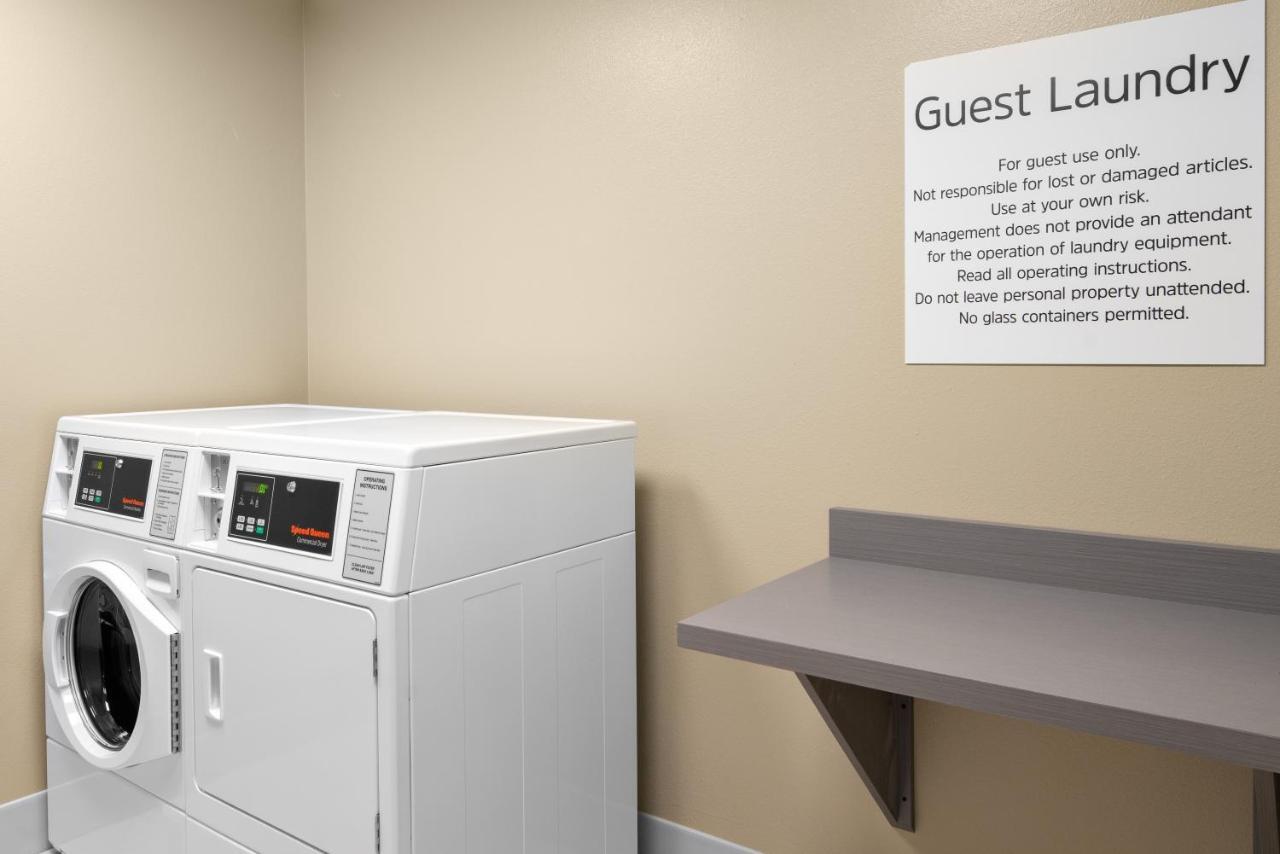 Holiday Inn Express & Suites - Elkhorn - Lake Geneva Area By Ihg Luaran gambar